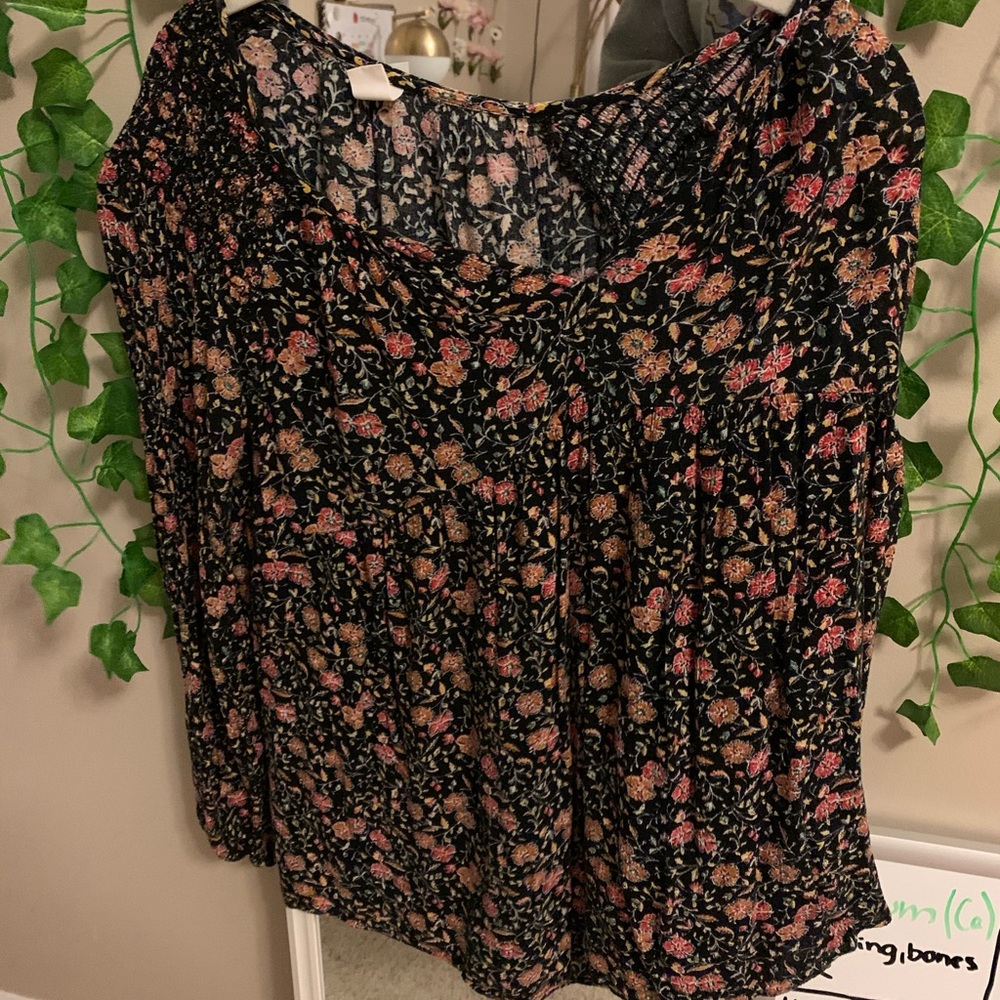 Long sleeved blouse